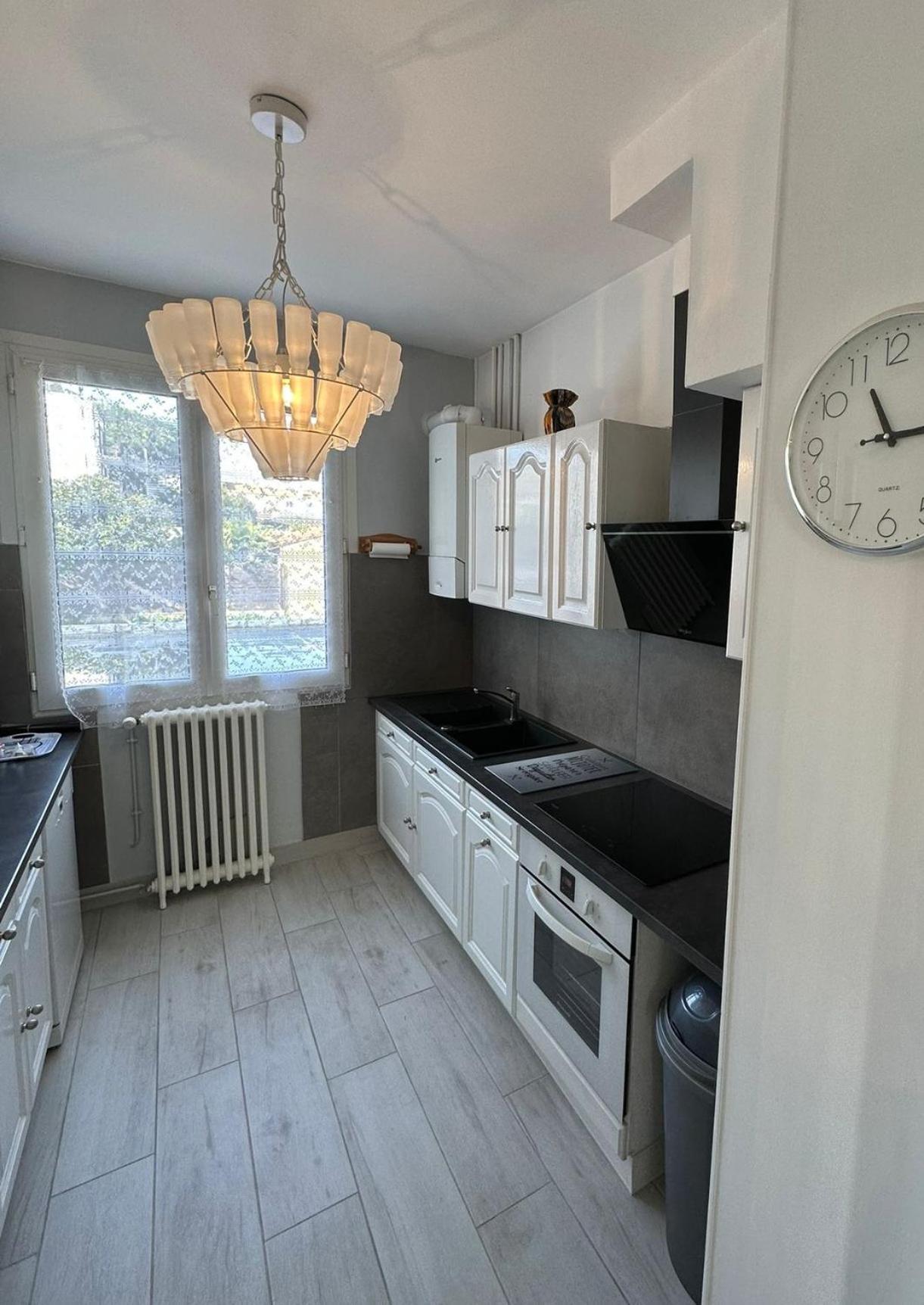 Maison De Ville Plein Centre, 3 Etoiles, A 200M De La Plage, Parking Prive, Wifi Royan Kültér fotó