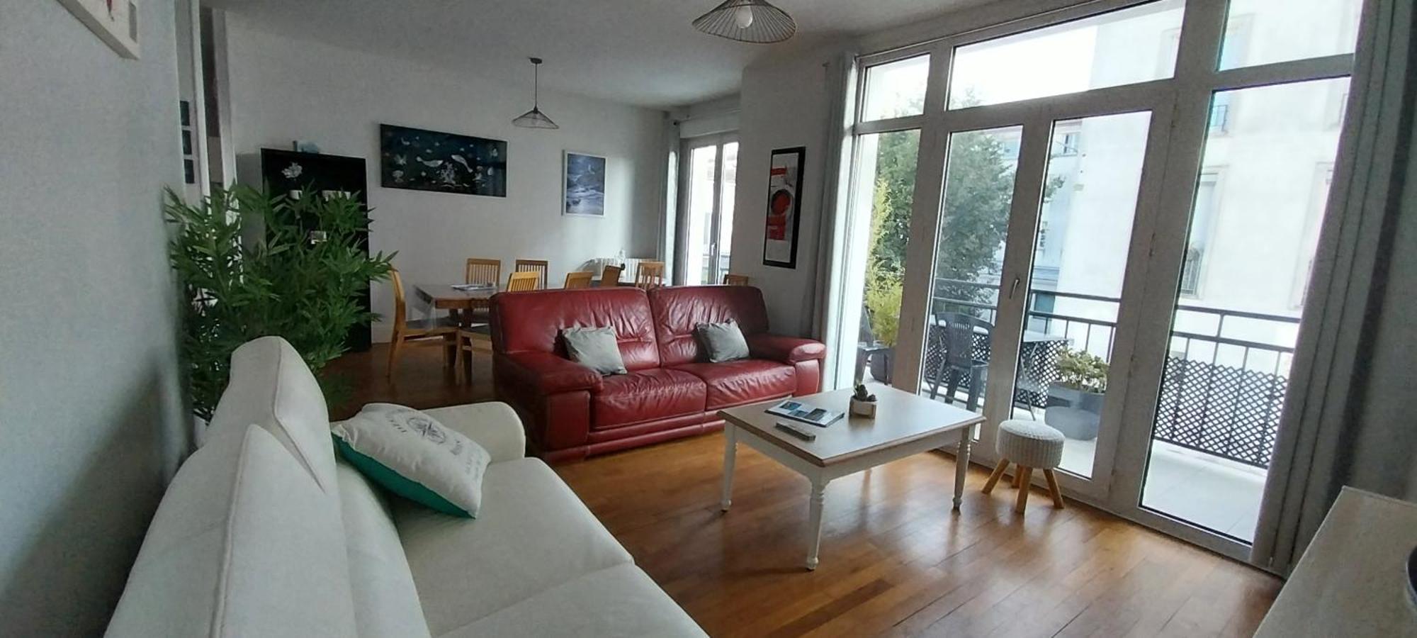 Maison De Ville Plein Centre, 3 Etoiles, A 200M De La Plage, Parking Prive, Wifi Royan Kültér fotó